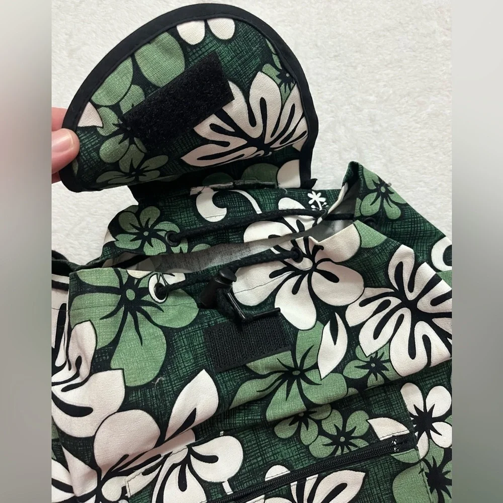 Pacific legend Hawaii USA cloth mini backpack green floral pattern